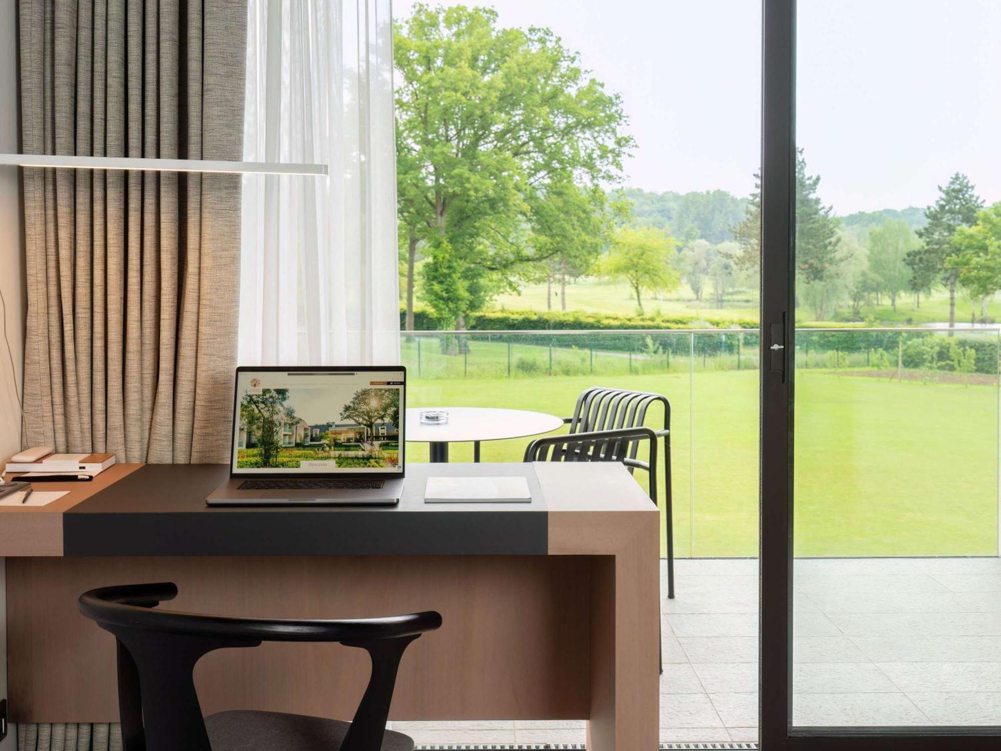 Le Domaine Des Vanneaux Golf Et Spa Mgallery LʼIsle-Adam Exteriér fotografie